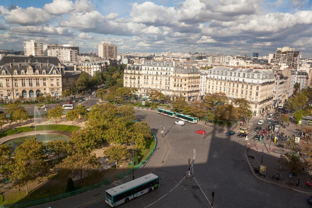 Hotel De La Place Des Alpes Paris Eksteriør bilde